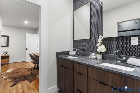 Tiny photo for 2905 W Grace Street, Richmond, VA 23221 (MLS # 2528389)
