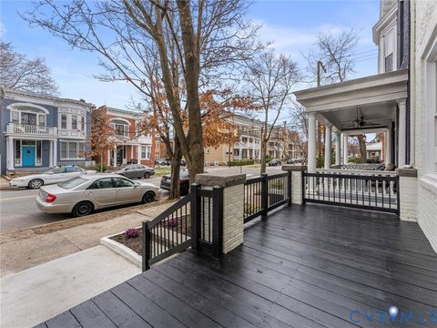 Tiny photo for 2905 W Grace Street, Richmond, VA 23221 (MLS # 2528389)
