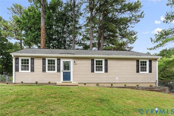 3703 BRANDYWINE DR, HOPEWELL, VA 23860 - Image dfe0b9de050e63c28593733d3dc4c0cb/3724565805