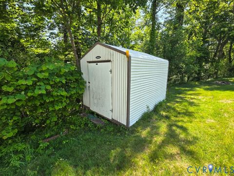 Tiny photo for 616 Oak Street, Clifton Forge, VA 24422 (MLS # 2613788)