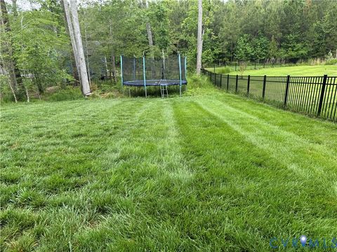Tiny photo for 5107 Lake Summer Loop, Moseley, VA 23120 (MLS # 2614063)