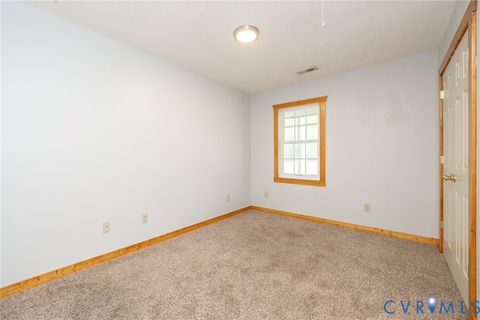 Tiny photo for 460 Horseshoe Road, Jarratt, VA 23867 (MLS # 2609503)