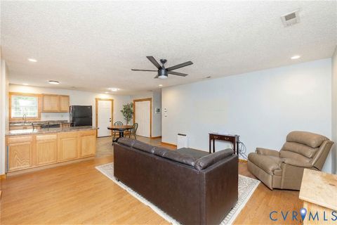 Tiny photo for 460 Horseshoe Road, Jarratt, VA 23867 (MLS # 2609503)