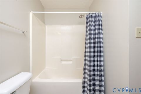 Tiny photo for 460 Horseshoe Road, Jarratt, VA 23867 (MLS # 2609503)