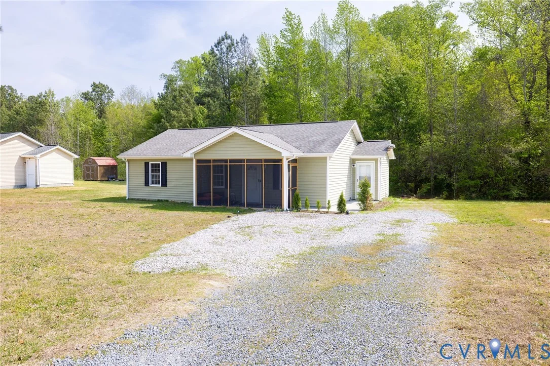 460 Horseshoe Road, Jarratt, VA, 23867