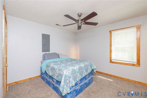 Tiny photo for 460 Horseshoe Road, Jarratt, VA 23867 (MLS # 2609503)