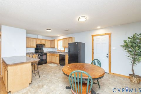 Tiny photo for 460 Horseshoe Road, Jarratt, VA 23867 (MLS # 2609503)