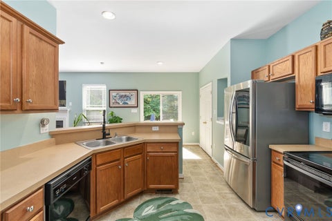 Tiny photo for 335 Wilmer Avenue, Richmond, VA 23227 (MLS # 2626584)