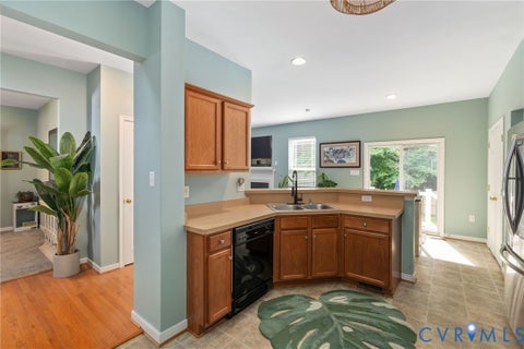 Tiny photo for 335 Wilmer Avenue, Richmond, VA 23227 (MLS # 2626584)