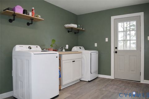 Tiny photo for 5521 Richmond Road, Amelia Courthouse, VA 23002 (MLS # 2602848)