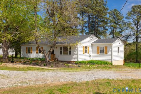 Tiny photo for 5521 Richmond Road, Amelia Courthouse, VA 23002 (MLS # 2602848)