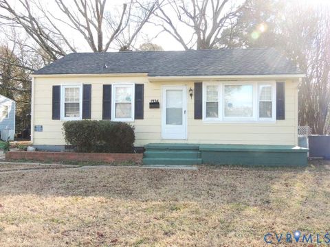 Photo of 1936 Richmond Avenue, Petersburg, VA 23803 (MLS # 2600298)