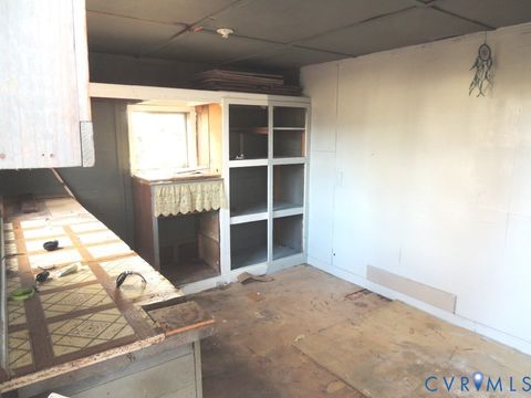 Tiny photo for 1936 Richmond Avenue, Petersburg, VA 23803 (MLS # 2600298)