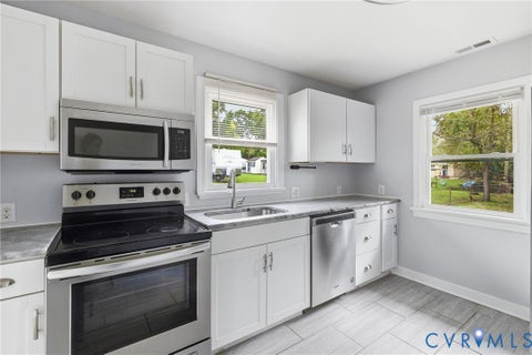 Tiny photo for 5901 Bonneau Road, Richmond, VA 23227 (MLS # 2626576)
