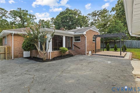 Tiny photo for 8020 Patterson Avenue, Henrico, VA 23229 (MLS # 2622689)