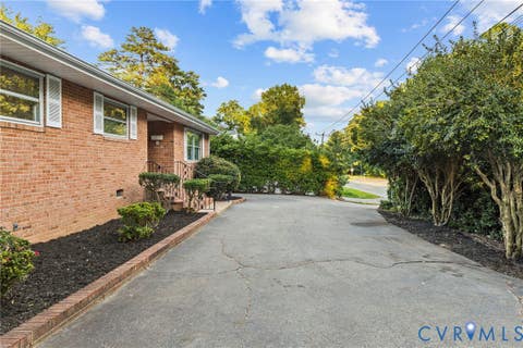 Tiny photo for 8020 Patterson Avenue, Henrico, VA 23229 (MLS # 2622689)