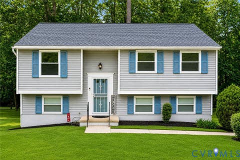 Photo of 5806 Winterleaf Drive, Chesterfield, VA 23234 (MLS # 2621995)