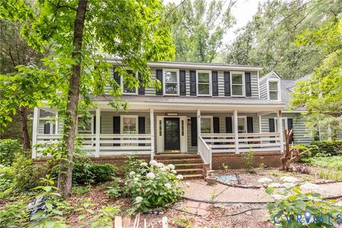 Photo of 13403 Bradenshire Court, Chesterfield, VA 23114 (MLS # 2615504)