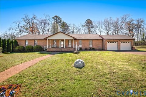 Photo of 107 Oxford Road, Hopewell, VA 23860 (MLS # 2606524)