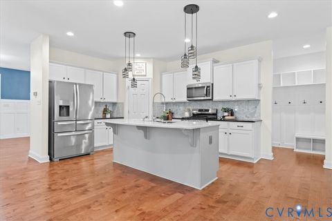 Tiny photo for 14019 Comstock Landing Drive, Chesterfield, VA 23838 (MLS # 2527434)