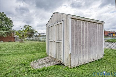 Tiny photo for 609 Carter Street, Petersburg, VA 23803 (MLS # 2527827)