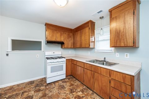 Tiny photo for 609 Carter Street, Petersburg, VA 23803 (MLS # 2527827)