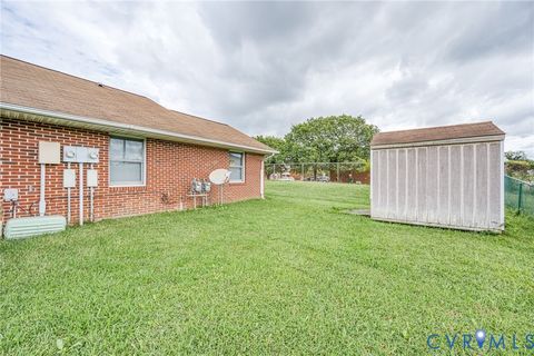 Tiny photo for 609 Carter Street, Petersburg, VA 23803 (MLS # 2527827)