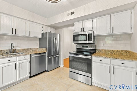 Tiny photo for 1517 Heritage Hill Circle, Henrico, VA 23238 (MLS # 2625236)