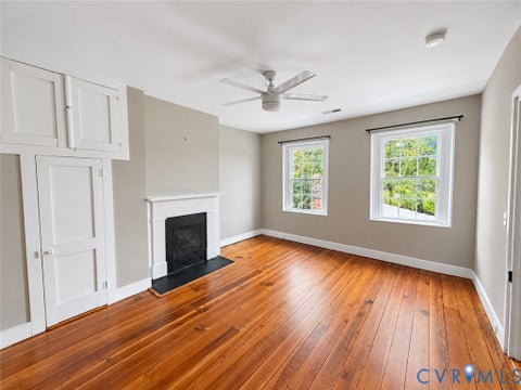 Tiny photo for 315 Grove Avenue, Petersburg, VA 23803 (MLS # 2626660)
