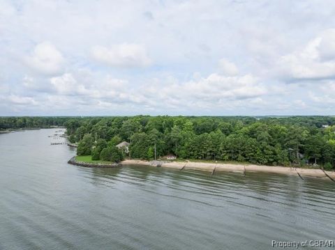 A home in Reedville