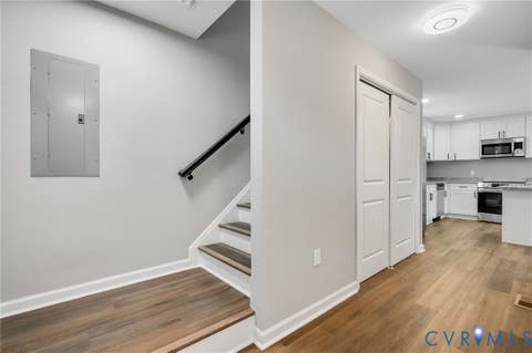 Tiny photo for 425 BYRNE Street, Petersburg, VA 23803 (MLS # 2620930)