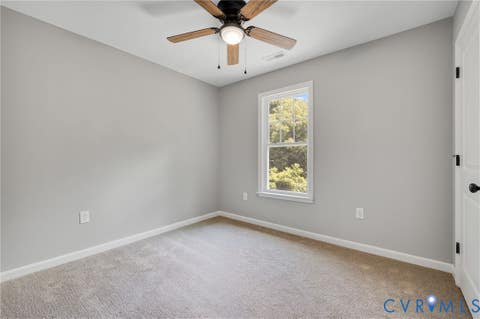 Tiny photo for 425 BYRNE Street, Petersburg, VA 23803 (MLS # 2620930)
