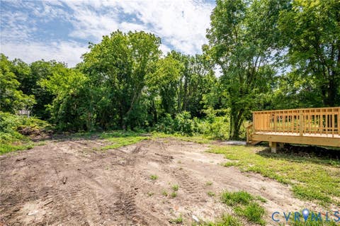Tiny photo for 425 BYRNE Street, Petersburg, VA 23803 (MLS # 2620930)