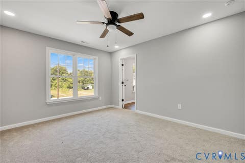 Tiny photo for 425 BYRNE Street, Petersburg, VA 23803 (MLS # 2620930)