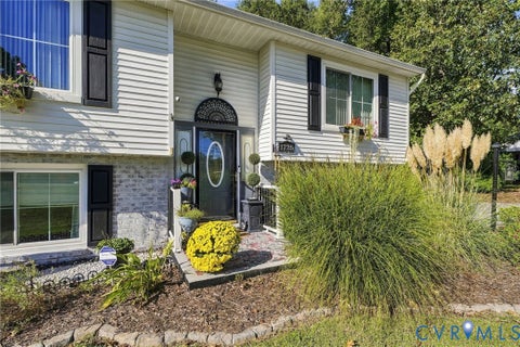 Tiny photo for 1725 Debbie Lane, Richmond, VA 23222 (MLS # 2626158)