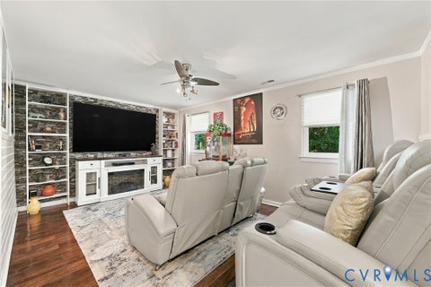 Tiny photo for 1725 Debbie Lane, Richmond, VA 23222 (MLS # 2626158)