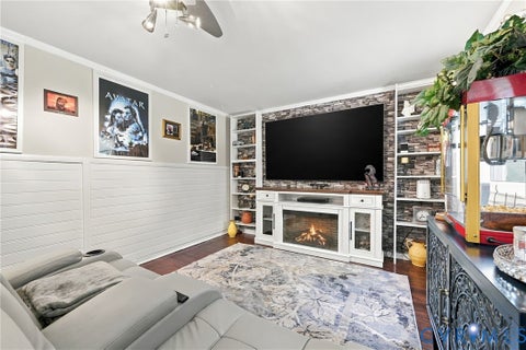 Tiny photo for 1725 Debbie Lane, Richmond, VA 23222 (MLS # 2626158)