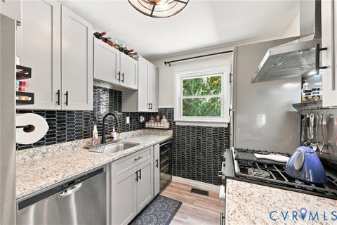 Tiny photo for 1725 Debbie Lane, Richmond, VA 23222 (MLS # 2626158)
