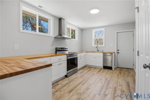 Tiny photo for 8192 Broad Marsh Lane, Gloucester Point, VA 23072 (MLS # 2607648)