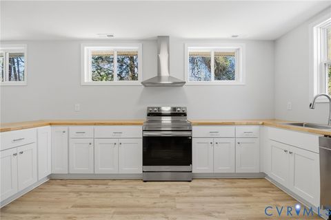 Tiny photo for 8192 Broad Marsh Lane, Gloucester Point, VA 23072 (MLS # 2607648)