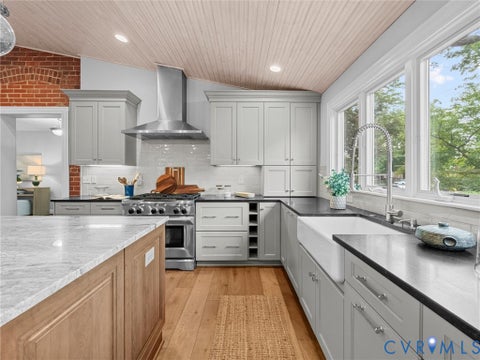 Tiny photo for 3403 W Franklin Street, Richmond, VA 23221 (MLS # 2623735)