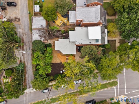 Tiny photo for 3403 W Franklin Street, Richmond, VA 23221 (MLS # 2623735)
