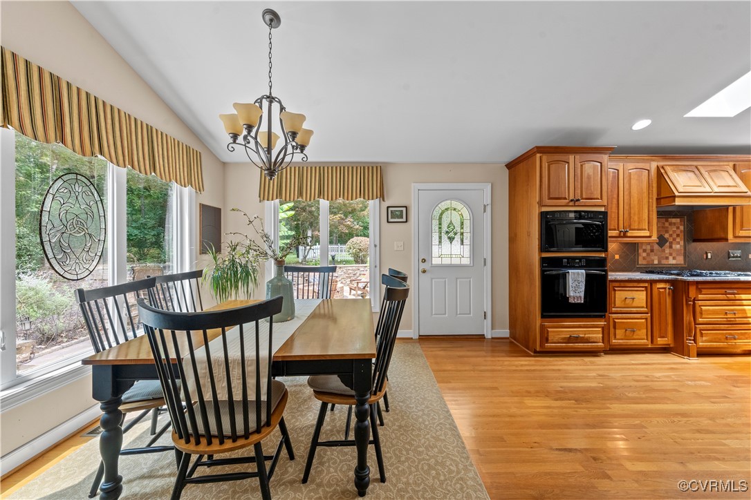 18030 W County Line Road