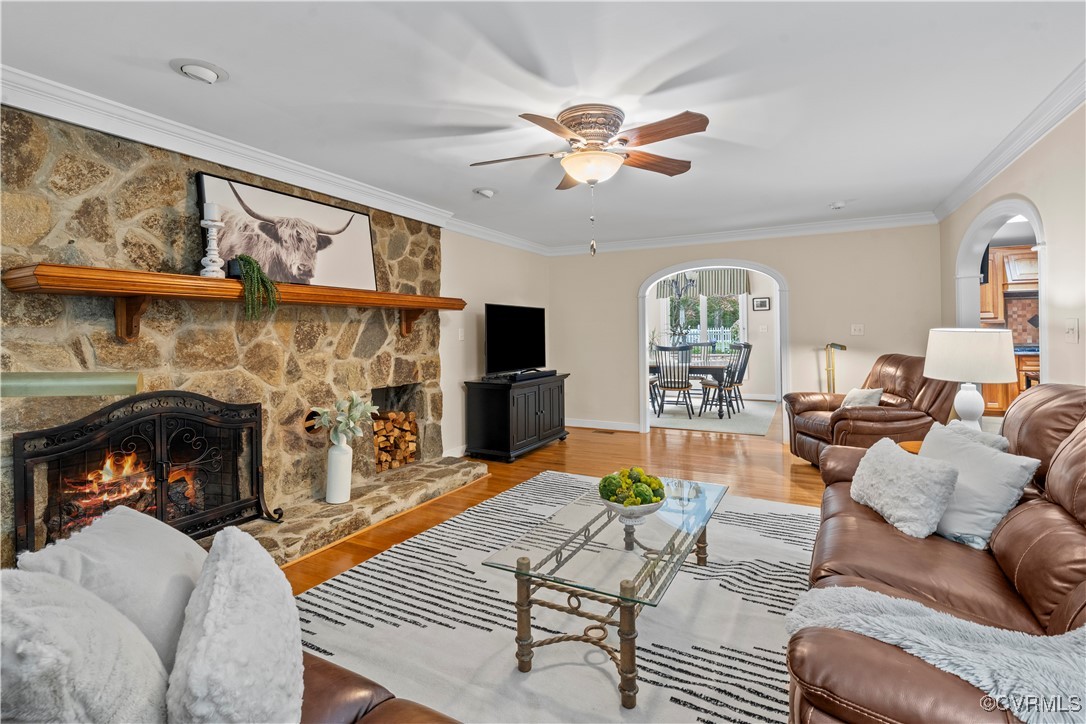 18030 W County Line Road