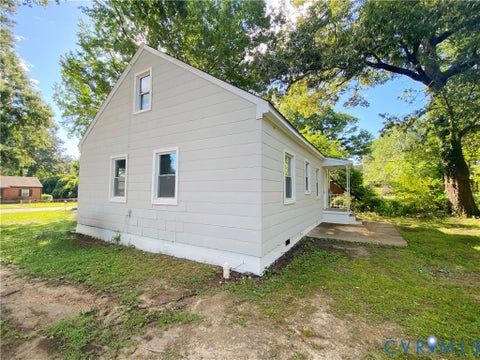 Tiny photo for 812 Dixon Drive, Richmond, VA 23224 (MLS # 2624417)