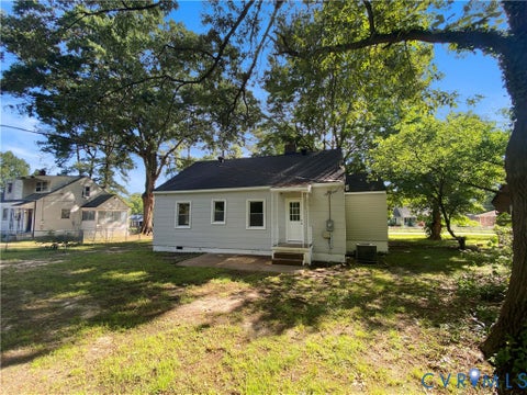 Tiny photo for 812 Dixon Drive, Richmond, VA 23224 (MLS # 2624417)