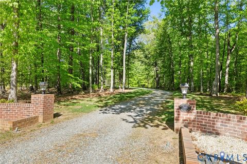 Tiny photo for 2936 Royal Virginia Court, Goochland, VA 23093 (MLS # 2609008)
