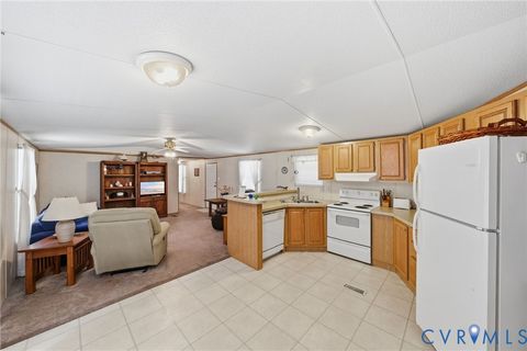 Tiny photo for 517 Crittenden Road, Deltaville, VA 23043 (MLS # 2617468)