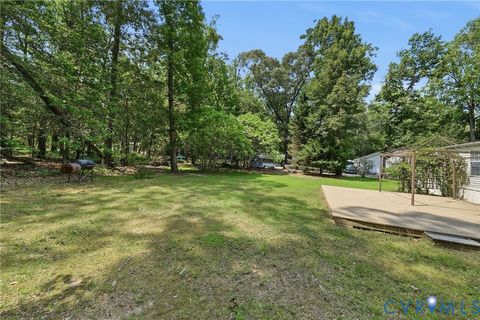 Tiny photo for 517 Crittenden Road, Deltaville, VA 23043 (MLS # 2617468)