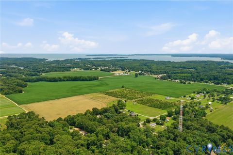Tiny photo for 517 Crittenden Road, Deltaville, VA 23043 (MLS # 2617468)